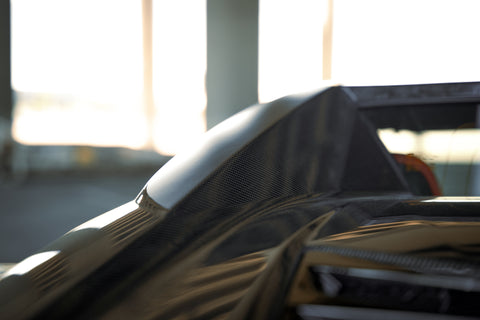 Chevrolet Corvette C8 Hatch (HTC) - 100% Carbon Fiber